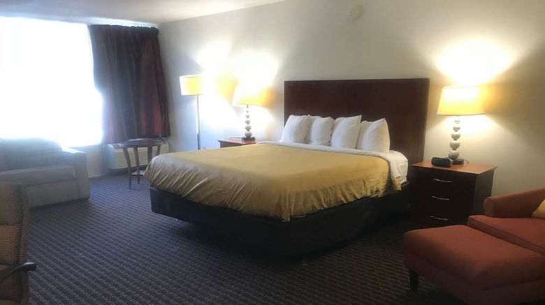 <b>Days Inn by Wyndham Atlanta Airport Room</b>. Images powered by <a href="https://iceportal.shijigroup.com/" title="IcePortal" target="_blank">IcePortal</a>.