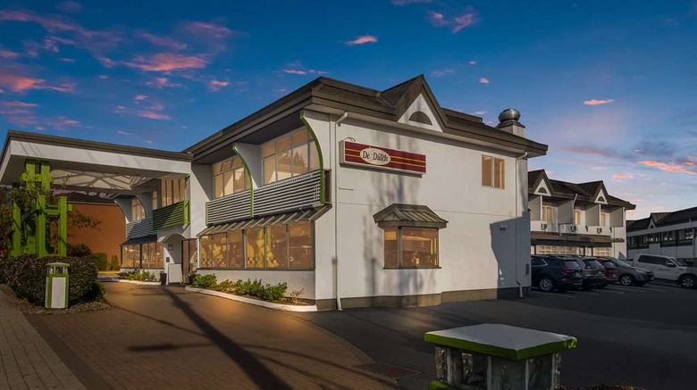 <b>SureStay by BW North Vancouver Capilano Exterior</b>. Images powered by <a href="https://iceportal.shijigroup.com/" title="IcePortal" target="_blank">IcePortal</a>.