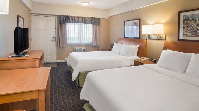 <b>SureStay by BW North Vancouver Capilano Room</b>. Images powered by <a href="https://iceportal.shijigroup.com/" title="IcePortal" target="_blank">IcePortal</a>.