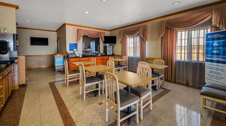 <b>SureStay Hotel by BW Falfurrias Restaurant</b>. Images powered by <a href="https://iceportal.shijigroup.com/" title="IcePortal" target="_blank">IcePortal</a>.