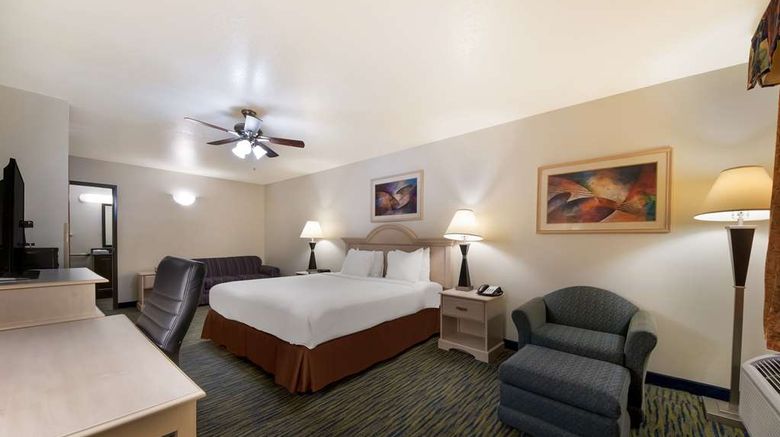 <b>SureStay Hotel by BW Falfurrias Room</b>. Images powered by <a href="https://iceportal.shijigroup.com/" title="IcePortal" target="_blank">IcePortal</a>.
