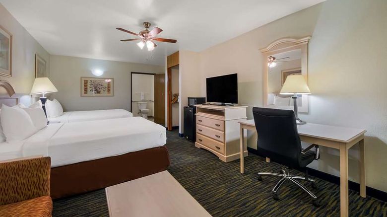 <b>SureStay Hotel by BW Falfurrias Room</b>. Images powered by <a href="https://iceportal.shijigroup.com/" title="IcePortal" target="_blank">IcePortal</a>.