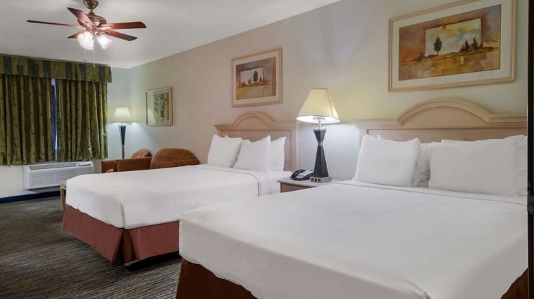 <b>SureStay Hotel by BW Falfurrias Room</b>. Images powered by <a href="https://iceportal.shijigroup.com/" title="IcePortal" target="_blank">IcePortal</a>.