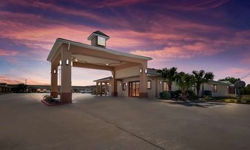 SureStay Hotel by BW Falfurrias
