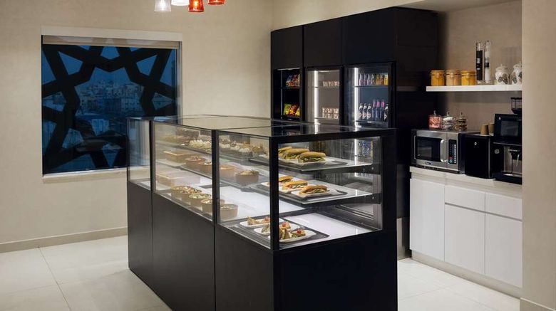 <b>Hyatt House Jeddah Lobby</b>. Images powered by <a href="https://iceportal.shijigroup.com/" title="IcePortal" target="_blank">IcePortal</a>.