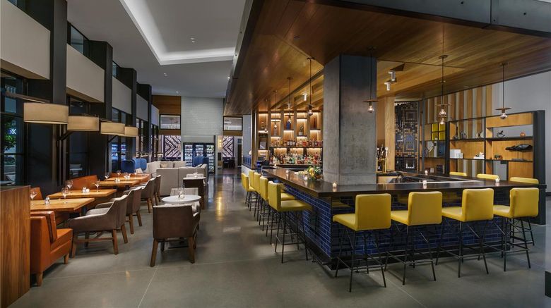 <b>Hyatt Centric Mountain View Restaurant</b>. Images powered by <a href="https://iceportal.shijigroup.com/" title="IcePortal" target="_blank">IcePortal</a>.