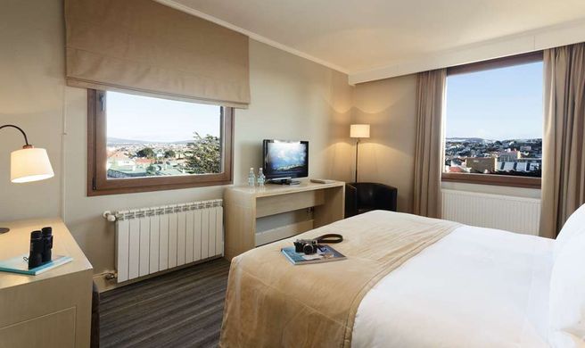 Hotel Cabo de Hornos Room