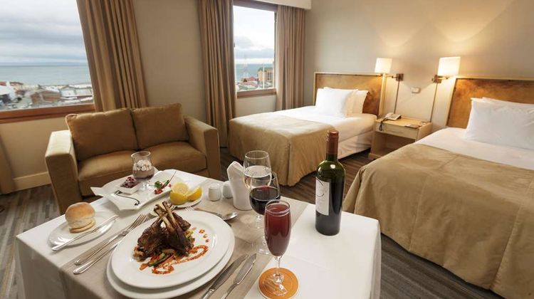 Hotel Cabo de Hornos Room