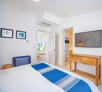 Mar del Cabo Room
