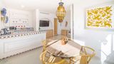 <b>Mar del Cabo Room</b>. Images powered by <a href="https://iceportal.shijigroup.com/" title="IcePortal" target="_blank">IcePortal</a>.