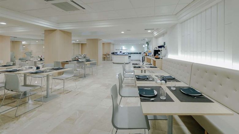 <b>Hesperia Murcia Restaurant</b>. Images powered by <a href="https://iceportal.shijigroup.com/" title="IcePortal" target="_blank">IcePortal</a>.