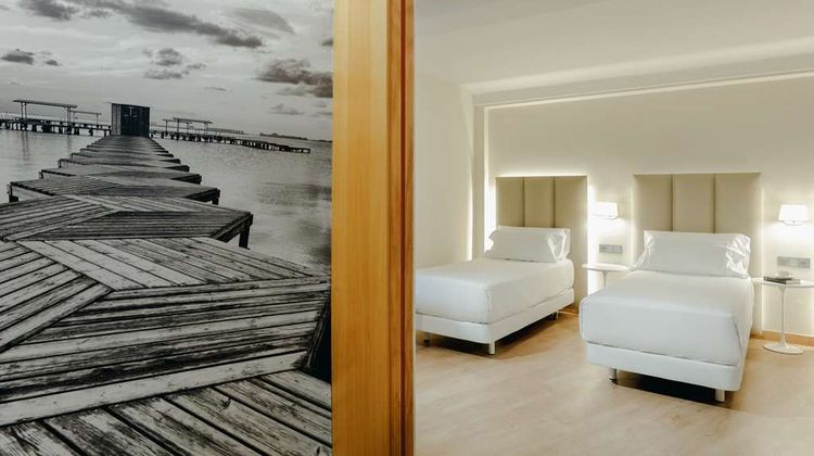 Hesperia Murcia Room
