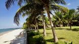 Oceanic Bay Hotel and Resort Beach
