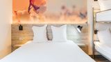 Kyriad Direct Chambray Les Tours Room