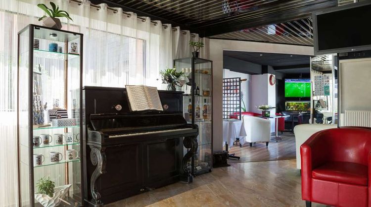 Hotel Kyriad Direct Rennes Ouest Lobby