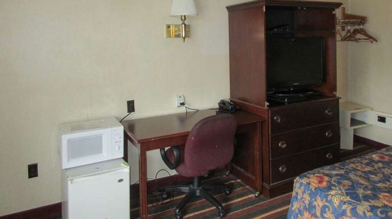 <b>Rodeway Inn Dunmore Room</b>. Images powered by <a href="https://iceportal.shijigroup.com/" title="IcePortal" target="_blank">IcePortal</a>.