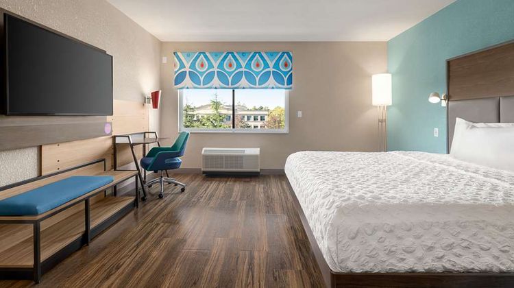 Tru by Hilton Lawrenceville Atlanta I-85 Room