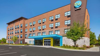 Tru by Hilton Lawrenceville Atlanta I-85