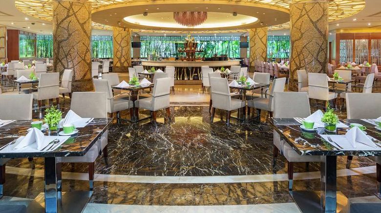 <b>Hilton Guangzhou Science City Restaurant</b>. Images powered by <a href="https://iceportal.shijigroup.com/" title="IcePortal" target="_blank">IcePortal</a>.