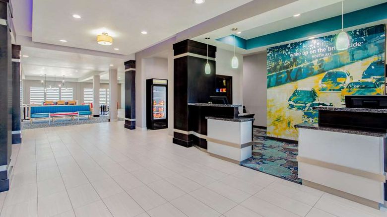 <b>La Quinta Inn & Suites Northlake Lobby</b>. Images powered by <a href="https://iceportal.shijigroup.com/" title="IcePortal" target="_blank">IcePortal</a>.