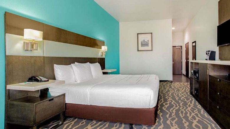 <b>La Quinta Inn & Suites Northlake Room</b>. Images powered by <a href="https://iceportal.shijigroup.com/" title="IcePortal" target="_blank">IcePortal</a>.