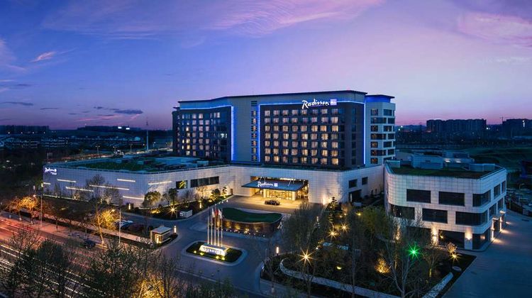 Radisson Blu Zhengzhou Huiji Exterior