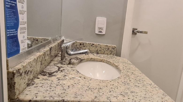 <b>Ibis Budget Petropolis Room</b>. Images powered by <a href="https://iceportal.shijigroup.com/" title="IcePortal" target="_blank">IcePortal</a>.