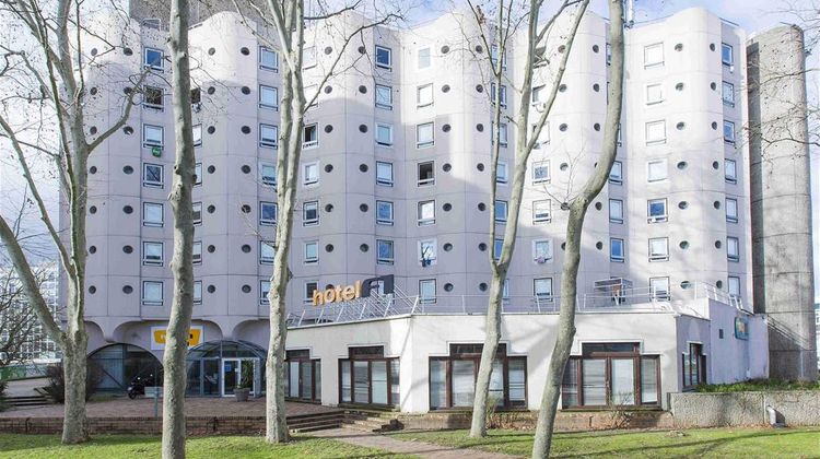 Hotel F1 Cergy Exterior