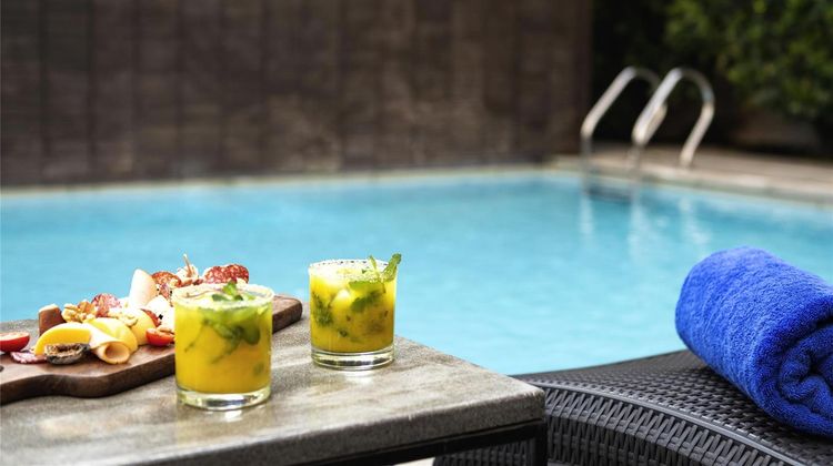 Pullman Vitacura Santiago Pool