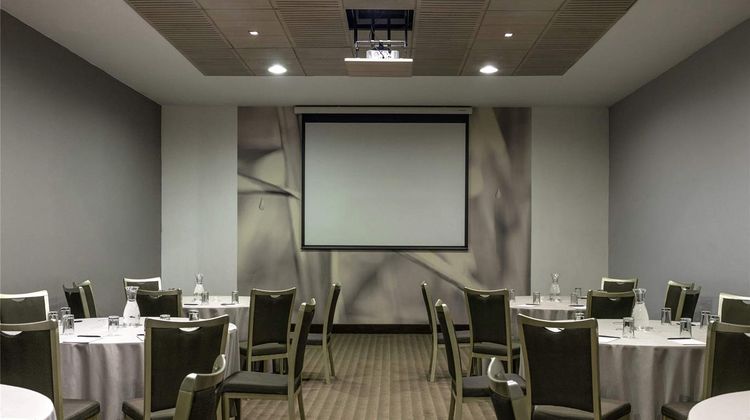 Pullman Vitacura Santiago Meeting