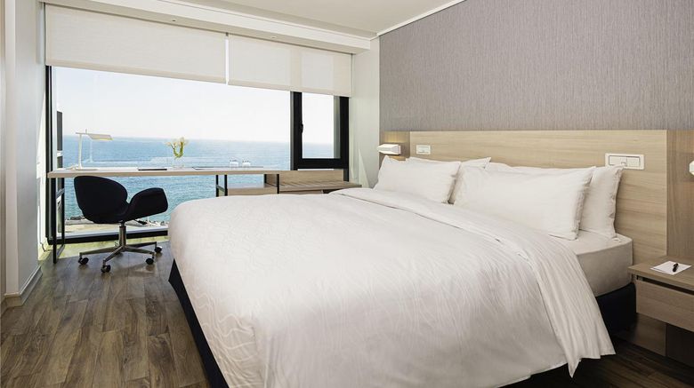 <b>Pullman Vina del Mar San Martin Room</b>. Images powered by <a href="https://iceportal.shijigroup.com/" title="IcePortal" target="_blank">IcePortal</a>.
