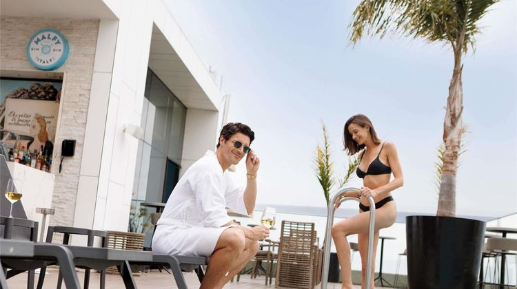 Pullman Vina del Mar San Martin Pool