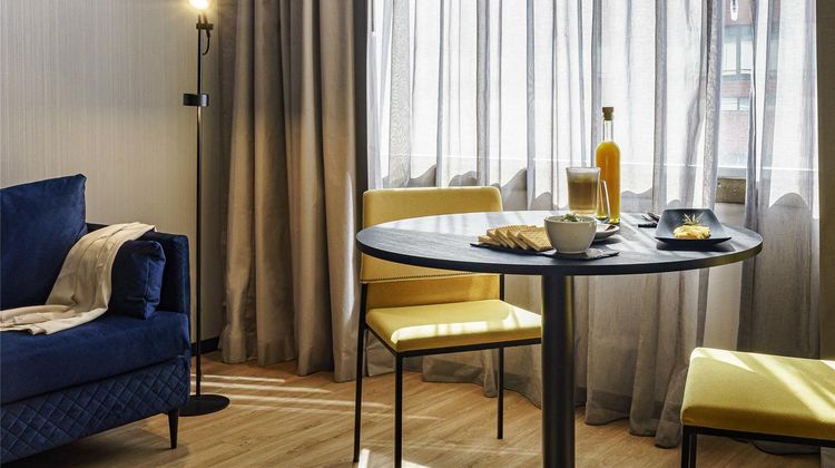 Pullman El Bosque Santiago Suite