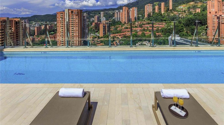 <b>Novotel Medellin El Tesoro Pool</b>. Images powered by <a href="https://iceportal.shijigroup.com/" title="IcePortal" target="_blank">IcePortal</a>.