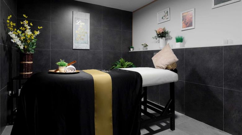 <b>Novotel Bogota Parque 93 Spa</b>. Images powered by <a href="https://iceportal.shijigroup.com/" title="IcePortal" target="_blank">IcePortal</a>.