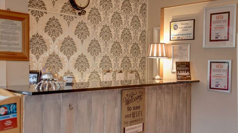 <b>Judds Folly, Sure Hotel Collection by BW Lobby</b>. Images powered by <a href="https://iceportal.shijigroup.com/" title="IcePortal" target="_blank">IcePortal</a>.