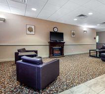 Quality Inn Smyrna Lobby