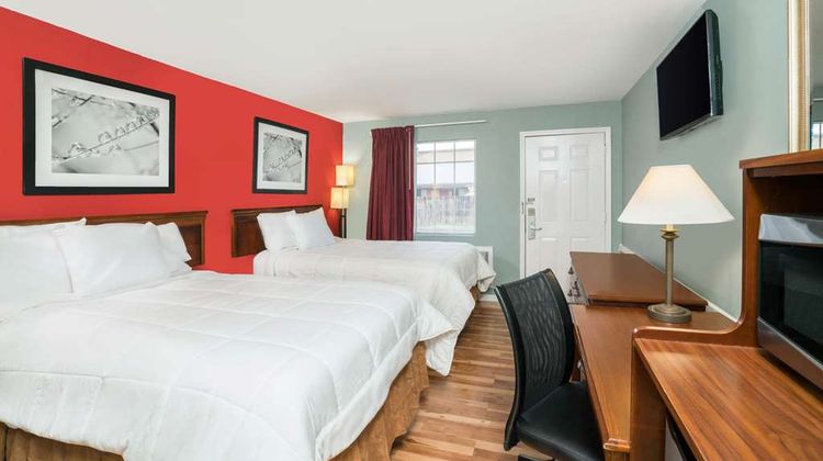Travelodge Santee Room