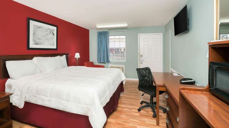 Travelodge Santee Room