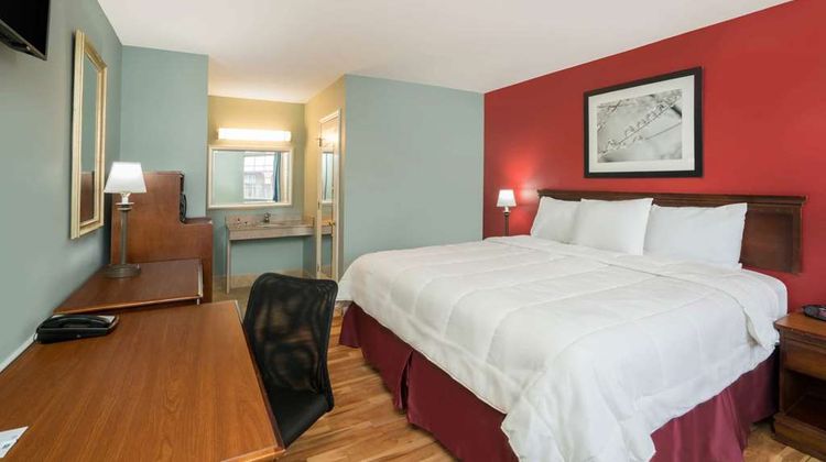 Travelodge Santee Room