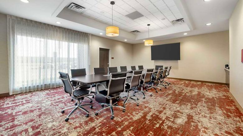 <b>Best Western Plus Lakeview Hotel Meeting</b>. Images powered by <a href="https://iceportal.shijigroup.com/" title="IcePortal" target="_blank">IcePortal</a>.