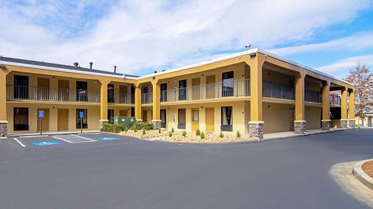 Quality Inn Villa Rica Exterior