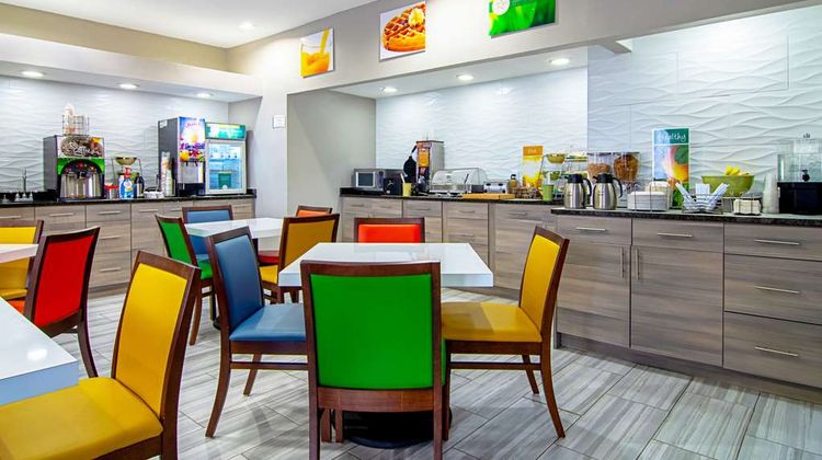 Quality Inn Villa Rica Restaurant