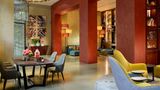 <b>Enterprise Hotel Milano Lobby</b>. Images powered by <a href="https://iceportal.shijigroup.com/" title="IcePortal" target="_blank">IcePortal</a>.