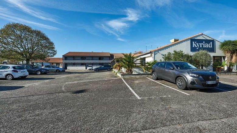 <b>Kyriad Bordeaux Ouest-Merignac Aeroport Exterior</b>. Images powered by <a href="https://iceportal.shijigroup.com/" title="IcePortal" target="_blank">IcePortal</a>.