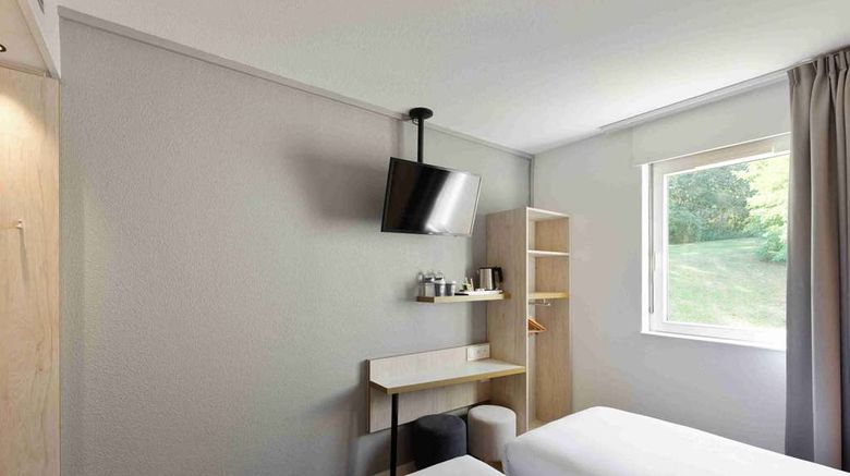 <b>Kyriad Crepy-en-Valois Room</b>. Images powered by <a href="https://iceportal.shijigroup.com/" title="IcePortal" target="_blank">IcePortal</a>.