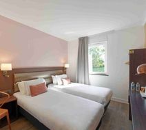 Kyriad Crepy-en-Valois Room