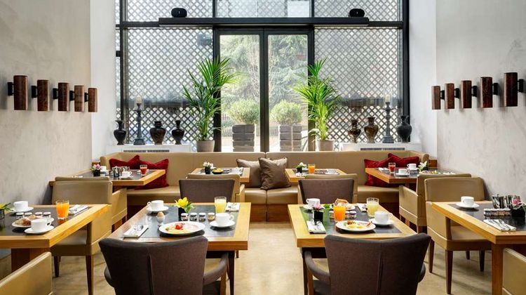 Milan Suite Hotel Restaurant