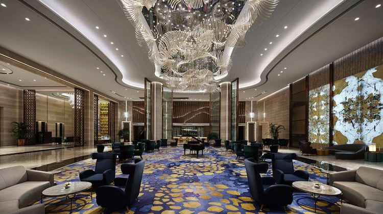 Howard Johnson by Wyndham Jimei Lake Plz Lobby