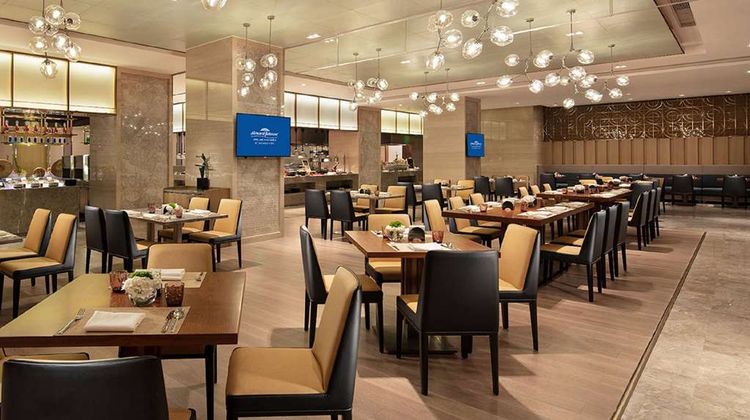 Howard Johnson by Wyndham Jimei Lake Plz Restaurant